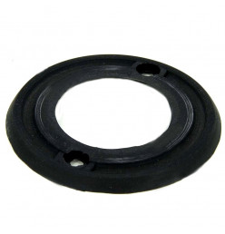 Fuel tank cap filler neck gasket on Renault 4 fender