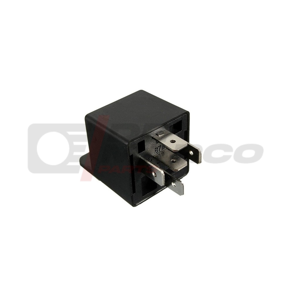 A Universal Black 12V 40A Relay